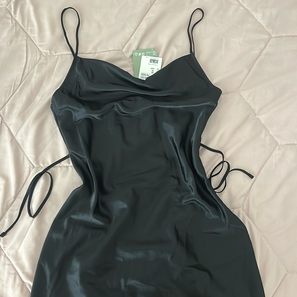 NWT black silk dress adjustable straps+tieback DIVIDED